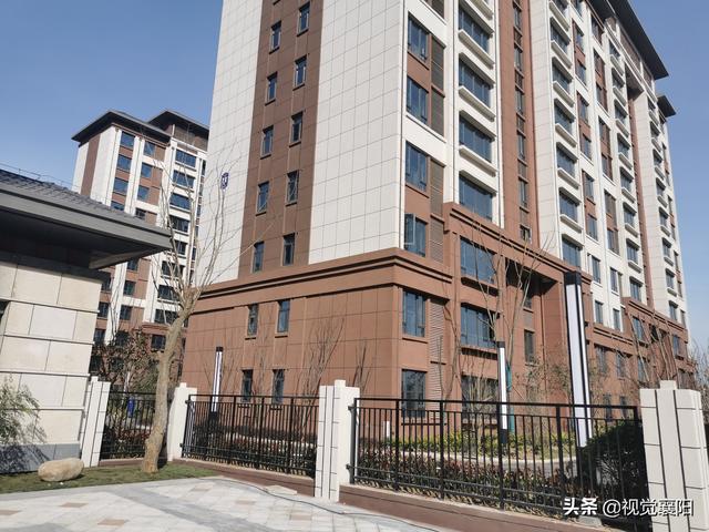 汉江水畔棚改安置房首批交付  1300多户家庭开始分批入住 房产资讯 第4张